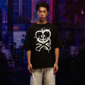 TOKIDOKI เสื้อยืด KAMATA KICKS CLASSIC TEE