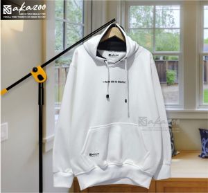 switer distro pria kekinian 2024 bandung akazoo warna putih just sit in slince tulisan hitam