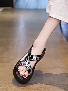 [Free Shipping] Chinese-Style Roman Sandals For Women Summer Outdoor Wear 2026 New Model Platform Casual Thick-Soled Height-Increasing Sandals Perfect With Dresses Beach Shoes