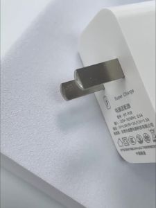 Spot Goods QC18W Fast Charging Adapter Compatible with Xiaomi and Huawei USB Mobile Charger 3C Certification Adapter