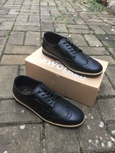 Sepatu Formal / Pantopel / kantor / Sepatu Pria Longwing CRM Black Xwolkerstore