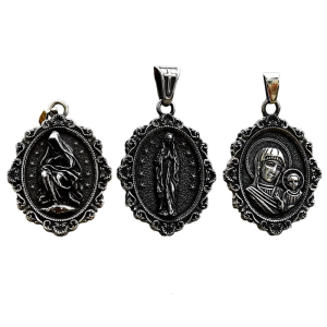 เหรียญทางศาสนารูปไข่หัวใจของพระเยซูสร้อยคอเครื่องประดับแฟชั่นสเตนเลสที่แข็งแรงสำหรับบุคคลที่ซื่อสัตย์