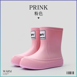 รองเท้ากันฝน กันน้ำและกันลื่น สะดวกสบาย รองเท้าบูทกันฝน ทนต่อการสึกหรอ เบา อ่อนนุ่ม ฤดูใบไม้ผลิและฤดูใบไม้ร่วง