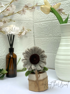 1pc Mini Sunflower Pot (Souvenirs Gift Idea Aesthetic Decorations)