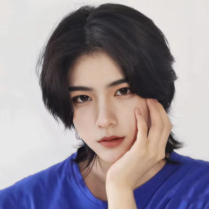 Wig female handsome short straight hair wolf tail mullet head cos styling chemical fiber wig cover