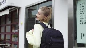 KEOFID กระเป๋าเป้เด็กผู้หญิง กระเป๋าเป้สะพายหลังแบบสบายสำหรับผู้หญิง กระเป๋าเป้สำหรับมหาวิทยาลัย กระเป๋าเป้เดินทาง กระเป๋าหนังสือ สีดำเข้ม L