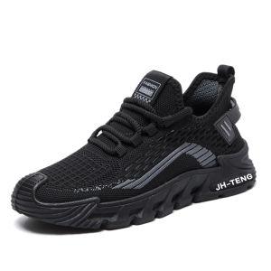 Techdoo Sepatu Sneakers Pria Casual Sepatu Lari Olahraga Trendy Sepatu Santai Cowok MR175