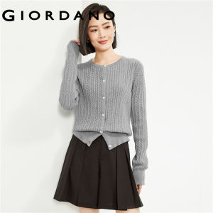 GIORDANO Women Cardigans Letter Embroidery Cable Knit Cardigans Crewneck 100% Cotton Simple Fashion Casual Cardigans 18354001