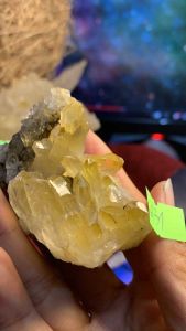 Đá thạch anh vàng Citrine tự nhiên phong thủy năng lượng vũ trụ mạnh thanh tẩy thiền định mã 431