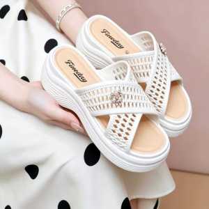 [Free Shipping] Summer 2026 New Fashion WomenS High-Heeled Slippers For Outdoor Wear Thick-Soled Stylish And Comfortable For Home Use Suitable For Mothers