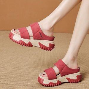 [Free Shipping] Summer WomenS Fashionable And Comfortable Platform Sandals With Soft Soles Suitable For Students