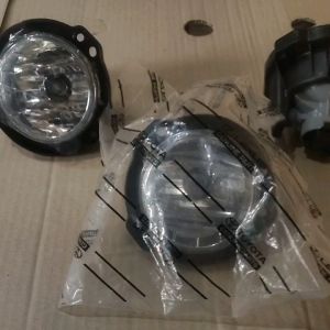 LAMPU FOGLAMP LAMPU KABUT MOBIL AVANZA XENIA CALYA SIGRA