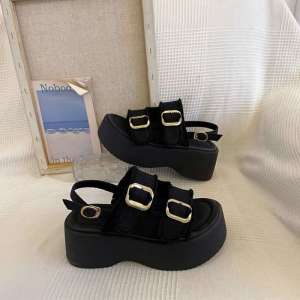 Thick-Soled Height-Increasing Denim Sandals For Women Summer Outdoor Wear 2026 New Versatile Roman-Style Wedge Shoes