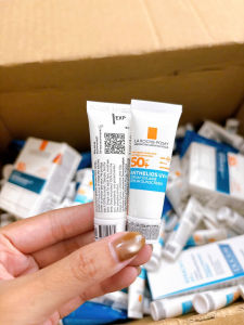 Kem Chống Nắng La Roche-Posay Phổ Rộng Nâng Tông Kiềm Dầu 50ml