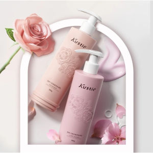 Sữa Dưỡng Thể Cấp Ẩm Khô Thoáng Da KUSTIE Cherry Blossom Silky Body Lotion 240g