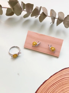 Two Tone Snail Ear Studs/Ring Stylish Insect Shape Accessories Women Ornament Fashionable for Daily Wear