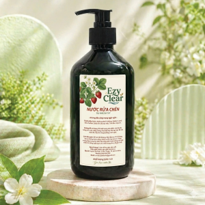 EzyClear - Nước rửa chén dịu nhẹ da tay - Hương dâu căng mọng ngọt ngào - 500ml