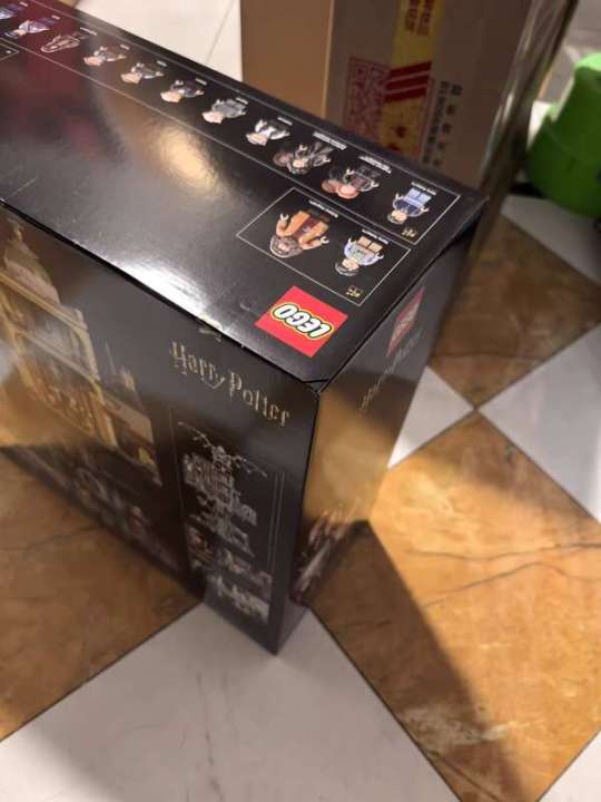 LEGO%2076417%20Ng%C3%A2n%20h%C3%A0ng%20ph%C3%B9%20th%E1%BB%A7y%20Gringotts%20Harry%20Potter%20-%20s%C6%B0u%20t%E1%BA%A7m%20%C4%90%E1%BB%93%20ch%C6%A1i%20l%E1%BA%AFp%20r%C3%A1p%20-%20Image%204