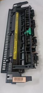 cụm bánh xe giấy ra máy in còn được gọi là bánh xe exit paper chuyên bán tất cả các đời model máy Canon và Hp. Vui lòng trao đổi trước để gởi đúng mã model