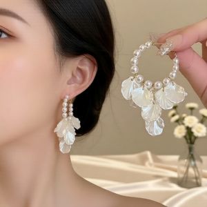 Lightweight White Flower Shell Pearl Dangle Earrings-Ocean-Inspired Summer Beach Jewelry for Vacatio