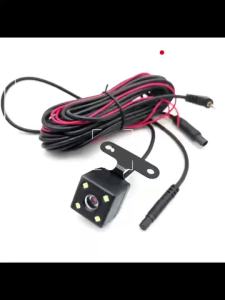 Camera lùi xe ô tô phổ thông 4 đèn LED hỗ trợ quan sát ban đêm kèm cáp nối 5 chân cho camera hành trình