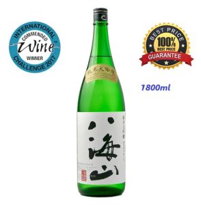 Hakkaisan Junmai Daiginjyo SAKE 八海山「純米大吟醸」1.8L (big bottle)