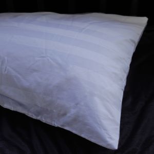 Sarung Bantal Tidur Hotel Glossy-Premium