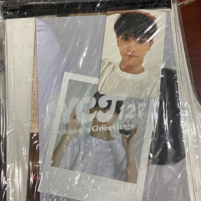 2022 season greeting NCT