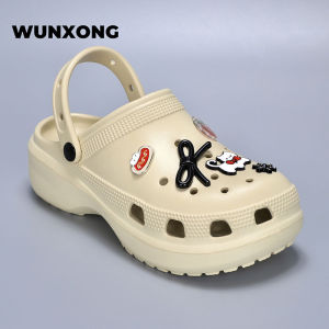 [Free Shipping] Cute Cloud-Patterned Cat-Themed Trendy Clogs Fashionable Shoes 2025 New Style Non-Slip Thick-Soled For Outdoor Wear Beach Shoes With A Closed-Toe Design And Height-Enhancing Effect