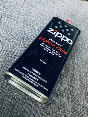 Combo 2 Chai Xăng Thơm Zippo 133ml Bén Lửa Tốt_Ngọn Lửa Xanh Đẹp_((Mua 2 Chai Xăng Zippo Tặng 2 Combo Đá Tim__ Mua 2 Thành 6))