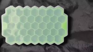 Ice Tray 37 Cell Honeycomb Shape Silicone Ice Cube Molder With Lid Ice Jelly Mold PICOMART