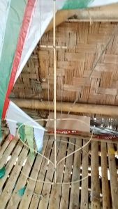 Layangan model gitar kerangka layangan rakitan model gitar