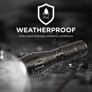 TACTICAL FLASHLIGHT ULTRA BRIGHT