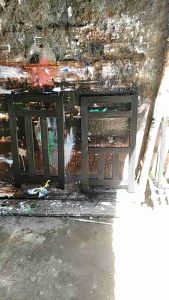 Rak Kompor dan Piring: Solusi Organisasi Ruang Makan