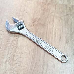 Dụng Cụ Vặn Mở Đai Ốc Mỏ Lết Thép Si Mờ Size 10 Inch Chống Gỉ Sét Hàm Rắn Chắc Khó Gãy Cong Độ Bền Cực Đại