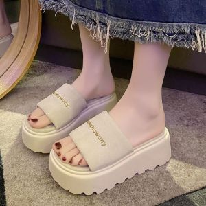 [Free Shipping] Thick-Soled Sandals For Women To Wear Outside In Summer 2026 New Style Platform High Heels For The Beach