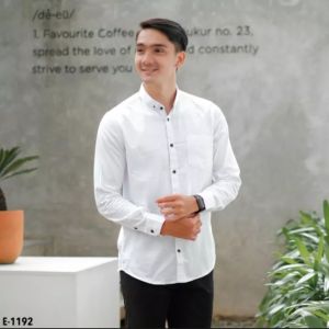 Promo kemeja polos panjang pria distro terlaris