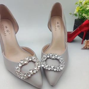 [Free Shipping] Detachable shoe flower decorations high heel shoe buckles work shoe front flowers bridal shoe buckles wedding shoe accessories