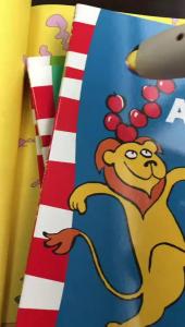 [SG Stock] A Classic Case of Dr Seuss Box Set (20 Books) POINT READABLE