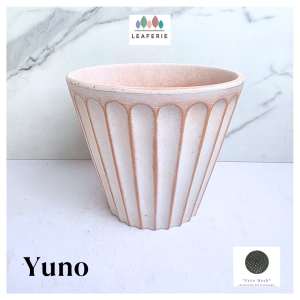 The Leaferie Yuno plant pots Terracotta flowerpot flowerpots flower pot planter planters