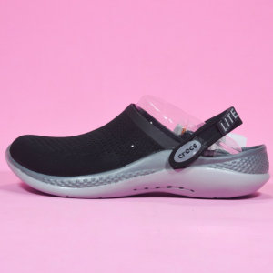 CROCS Classic Clog Sandals Women Slippers Flat Bottom Slippers Outdoor Casual Shoes Kasut Perempuan