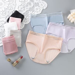BEE - Celana Dalam Wanita Briefs Seamless Katun Import Mid Waist 003