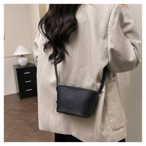 QNQN 2025 ผู้หญิงใหม่ PU กระเป๋าสะพายไหล่เฉพาะกลุ่มกระเป๋าสะพายไหล่เรียบง่ายความจุขนาดใหญ่กระเป๋าสี่เหลี่ยมขนาดเล็กสะดวกสบายความจุขนาดใหญ่กระเป๋าถังน้ำ