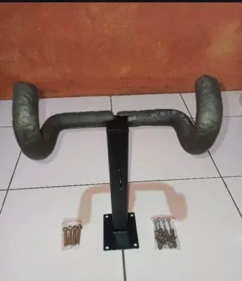 Gantungan Sepeda Tempel Tombok di Dinding Dingding Praktis MTB Balap Sepedah Gunung Stand Display Braket Bike Stand Wall Hanger