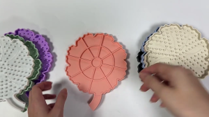 Elegant Silicone Soap Container Flower Pattern Tray Bathroom Holders For Hygienic Storage