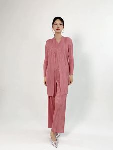 Sunya.1 Miyake Pleated Suit Set for Women  Premium Office Wear  Waistcoat + High-Waist Trousers + Blazer  Wrinkle-Free & Machine Washable  Singapore Ready[ 231215 ]