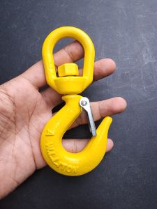 Alloy Swivel Eye Hook With Safety Latch 1 ton 1.5 ton and 2 ton