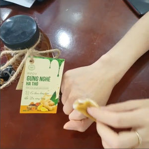 Cốt Gừng Nghệ Hạ Thổ Trí Đức Chai 500ml Chất Lượng Cao Hỗ Trợ Massage Làm Ấm và Đẹp Da