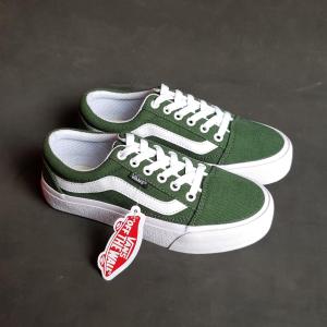 Sepatu wanita murah berkwalitas bahan kanvas denim tebal