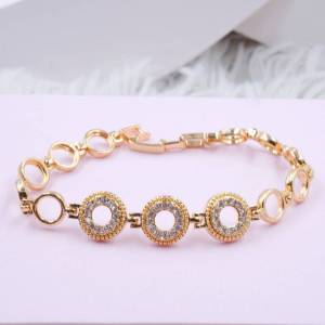 สร้อยข้อมือแฟชั่น แบบเกลียว เรียบง่ายระดับไฮเอนด์ อินเทรนด์สไตล์เท่เครื่องประดับมือ